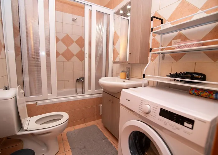 Ohana - 10 Min To * Kos